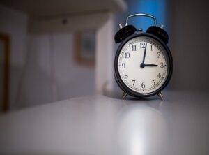 hora espejo 2323 significado